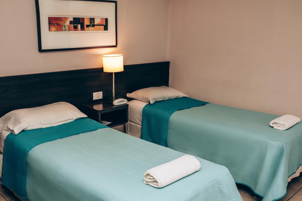 Hotel Solano Santiago del Estero Extérieur photo