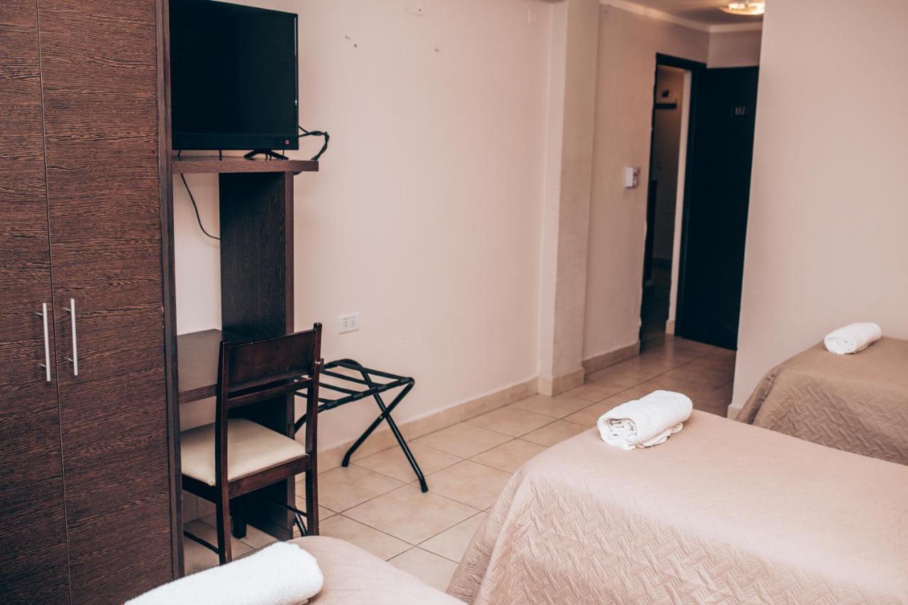 Hotel Solano Santiago del Estero Extérieur photo