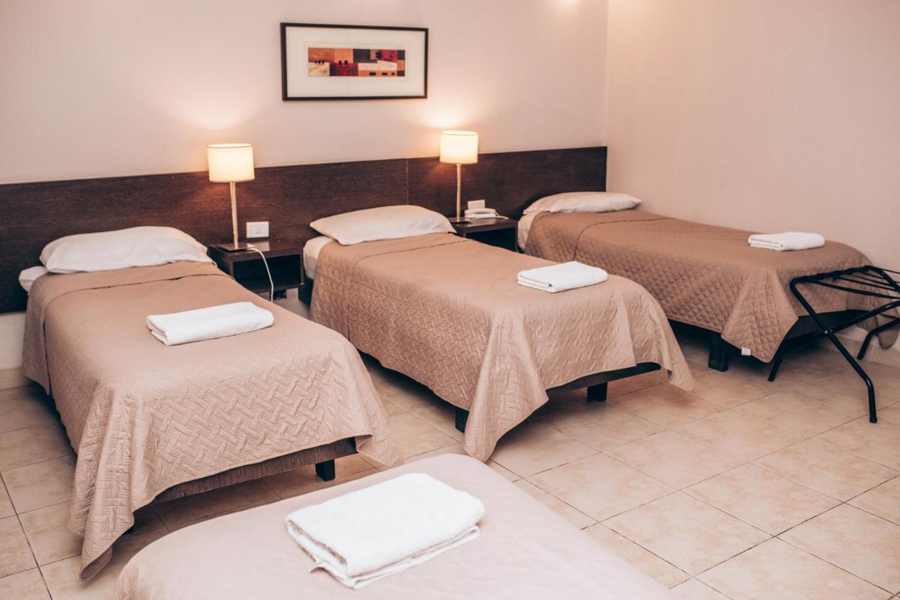 Hotel Solano Santiago del Estero Extérieur photo