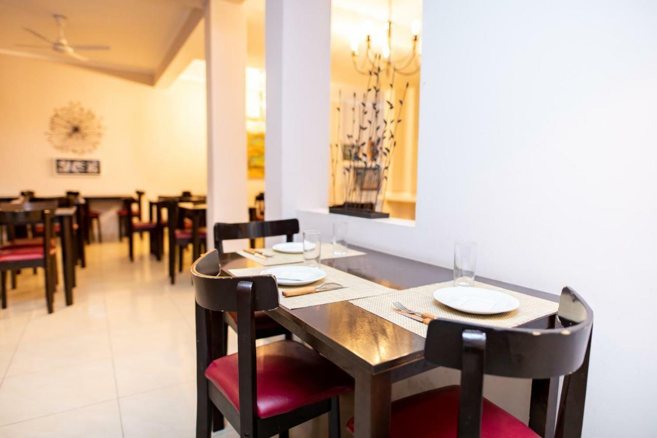 Hotel Solano Santiago del Estero Extérieur photo